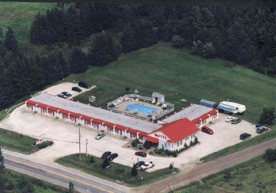 מגוג Motel De La Pente Douce מראה חיצוני תמונה
